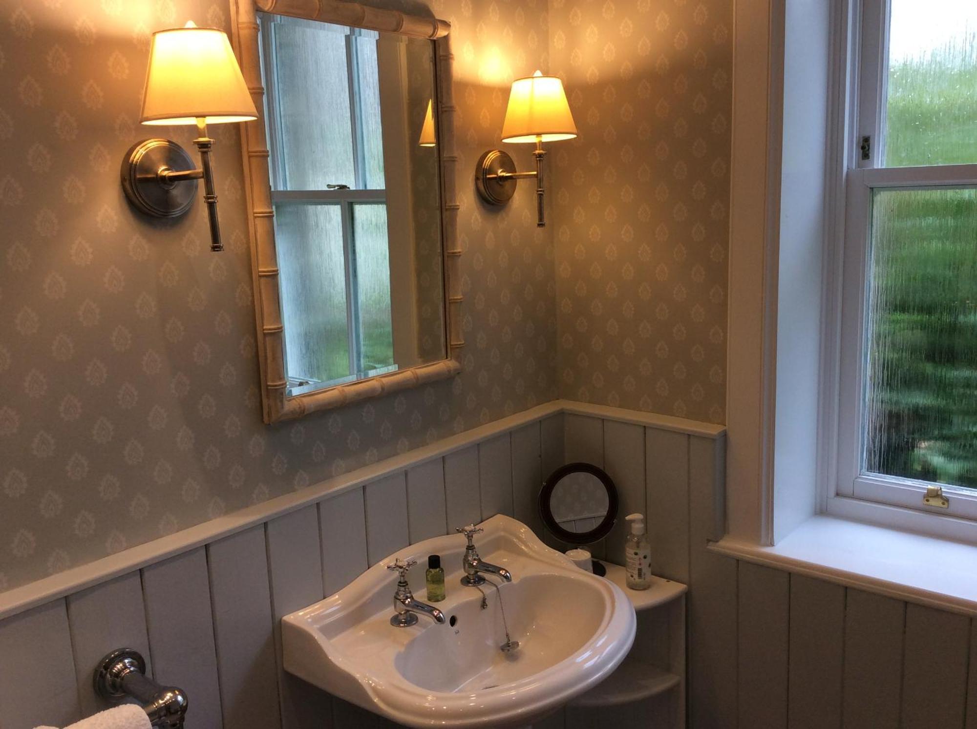 Ingram House Bed & Breakfast อัล์นวิก ห้อง รูปภาพ